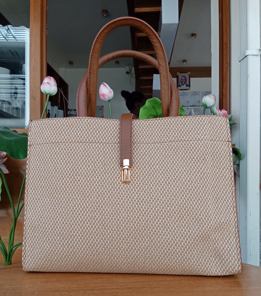 Tan Brown Wooven Handbag