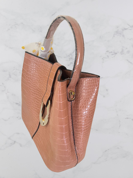 Pink Wet look handbag